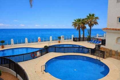 Апартаменты Продажа в Calahonda, Mijas, Málaga. 