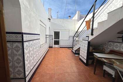 House for sale in Almendralejo, Badajoz. 