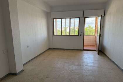 Квартира Продажа в Almendralejo, Badajoz. 