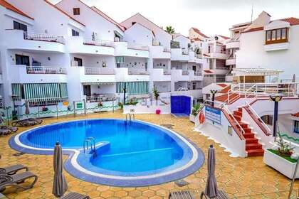 Apartment for sale in Los Cristianos, Arona, Santa Cruz de Tenerife, Tenerife. 