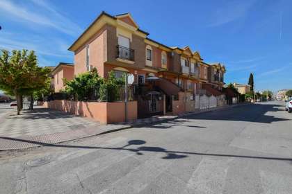 Huse til salg i Atarfe, Granada. 