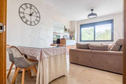 Flat for sale in Palmete-padre pío-hacienda san antonio, Sevilla. 