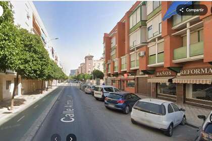 Flat for sale in Felipe ii - bueno monreal, Sevilla. 
