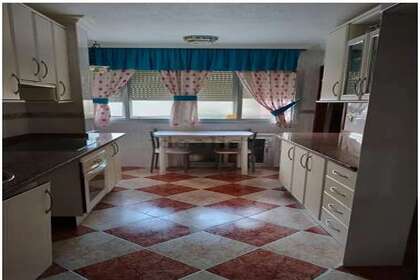 Flat for sale in San Diego Los Marrones, Macarena, Sevilla. 