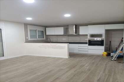 Flat for sale in Centre, Cornellà de Llobregat, Barcelona. 