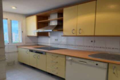 Wohnung zu verkaufen in Bermejales, Sevilla. 