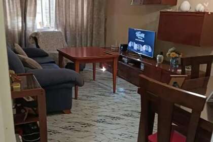 Flat for sale in Sevilla. 