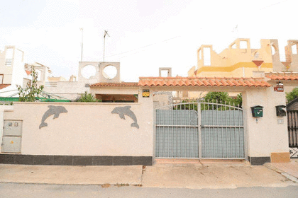 Bungalow for sale in Torrevieja, Alicante. 