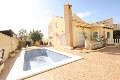 Chalet for sale in Orihuela-Costa, Alicante. 