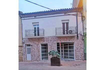 Casa venta en Torre la Ribera, Huesca. 