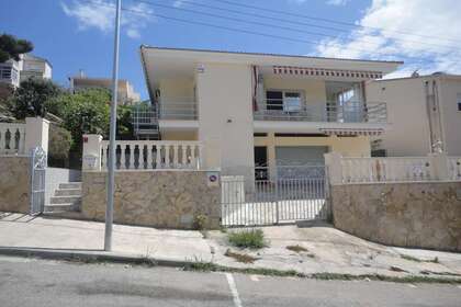 Chalet for sale in Segur de Calafell, Tarragona. 