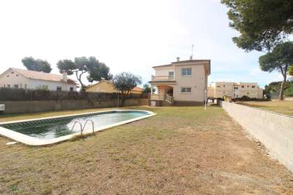 Chalet for sale in Segur de Calafell, Tarragona. 