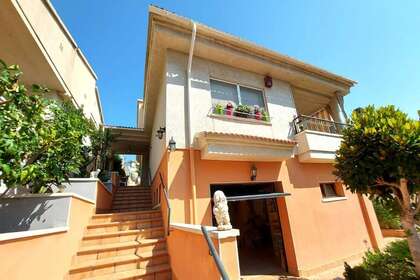 Chalet for sale in Segur de Calafell, Tarragona. 