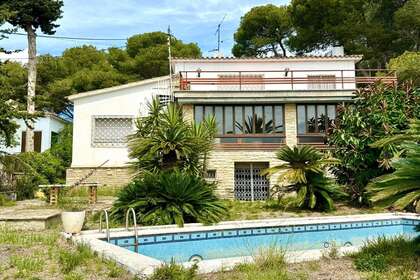 Chalet for sale in Segur de Calafell, Tarragona. 