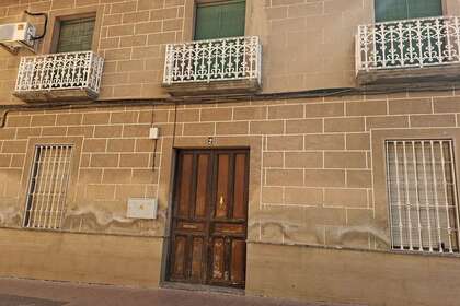 Haus zu verkaufen in Ayuntamiento., Bailén, Jaén. 