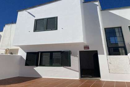 Duplex for sale in Montana Roja, Yaiza, Lanzarote. 