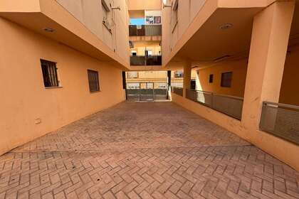 Квартира Продажа в Colonización, Roquetas de Mar, Almería. 