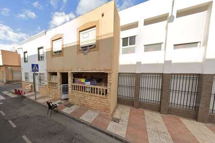 Duplex vendre en El Puerto, Roquetas de Mar, Almería. 