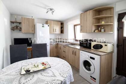 Huse til salg i El Cerro, Vélez-Málaga. 