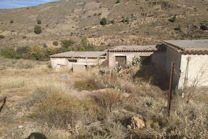 Pozemky na prodej v Fondón, Almería. 