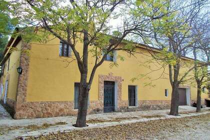 Klynge huse til salg i Yecla, Murcia. 