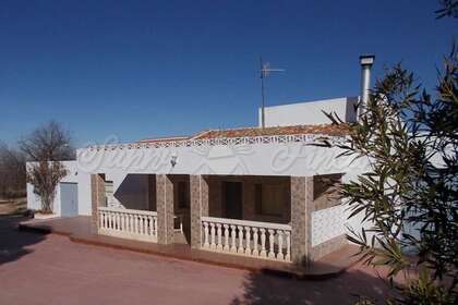 Landhaus zu verkaufen in Yecla, Murcia. 