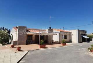 House for sale in Yecla, Murcia. 