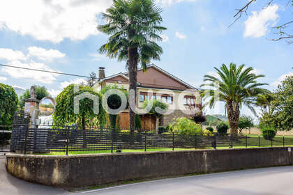 House for sale in Corredoria (Oviedo), Asturias. 