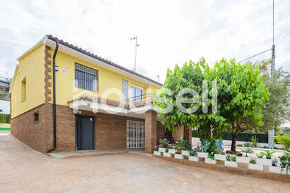 Huse til salg i Onda, Castellón. 