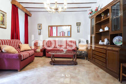 House for sale in Baza, Granada. 