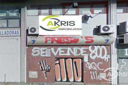 Warehouse for sale in Fuenlabrada, Madrid. 