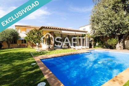 House for sale in Escala, L´, Girona. 