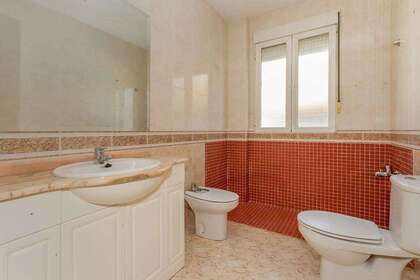 House for sale in Meco, Madrid. 