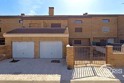 House for sale in Ugena, Toledo. 