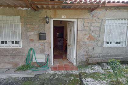 House for sale in Catoira, Pontevedra. 