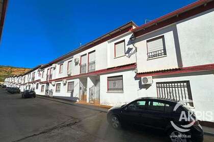房子 出售 进入 Alcaudete de la Jara, Toledo. 