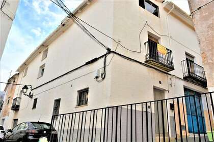 Haus zu verkaufen in Confrides, Alicante. 