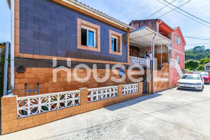 House for sale in Bueu, Pontevedra. 