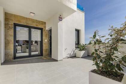 Cluster house for sale in Polop, Alicante. 