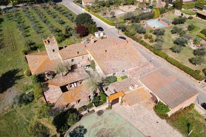 House for sale in Castell d´Aro, Girona. 