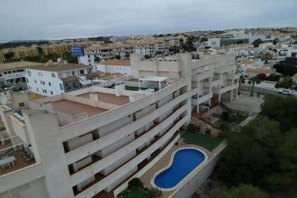 Apartmány na prodej v Orihuela-Costa, Alicante. 