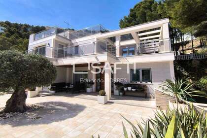 House for sale in Altea, Alicante. 