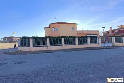 Дом Продажа в Manzanares, Ciudad Real. 