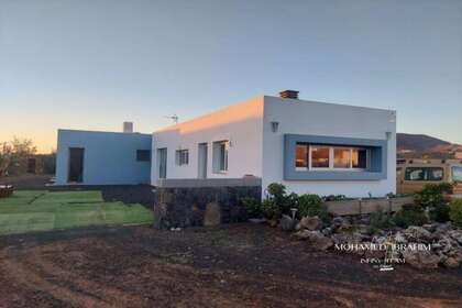 House for sale in La Oliva, Las Palmas, Fuerteventura. 