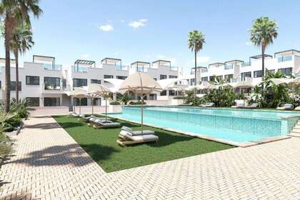 House for sale in Torrevieja, Alicante. 