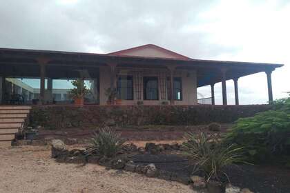 House for sale in La Oliva, Las Palmas, Fuerteventura. 