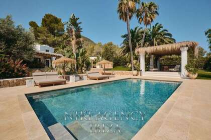 House for sale in San José / Sant Josep de Sa Talaia, Baleares (Illes Balears), Ibiza. 