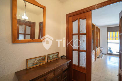 Flat for sale in Santa Perpètua de Mogoda, Barcelona. 