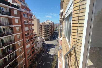 Flat for sale in Tarragona. 