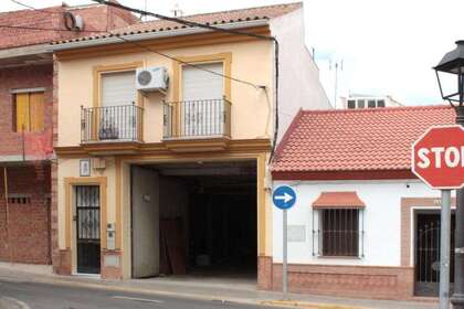 Commercial premise for sale in Castilleja de la Cuesta, Aljarafe, Sevilla. 